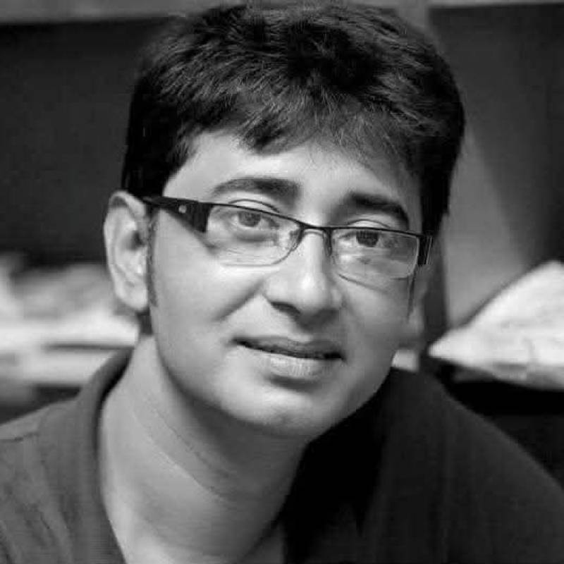 Manik, 31, kampala