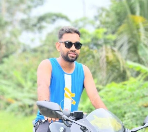 Ador, 31