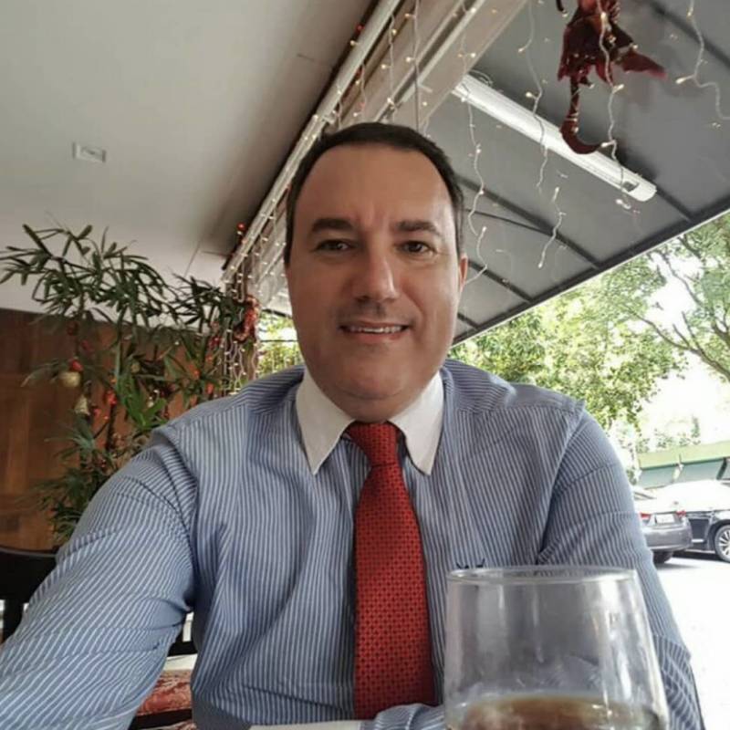 Robert, 54, United States