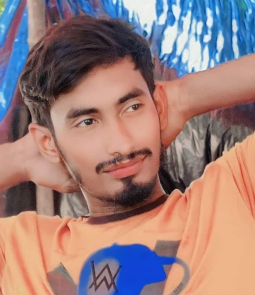 Akash, 26, Medford