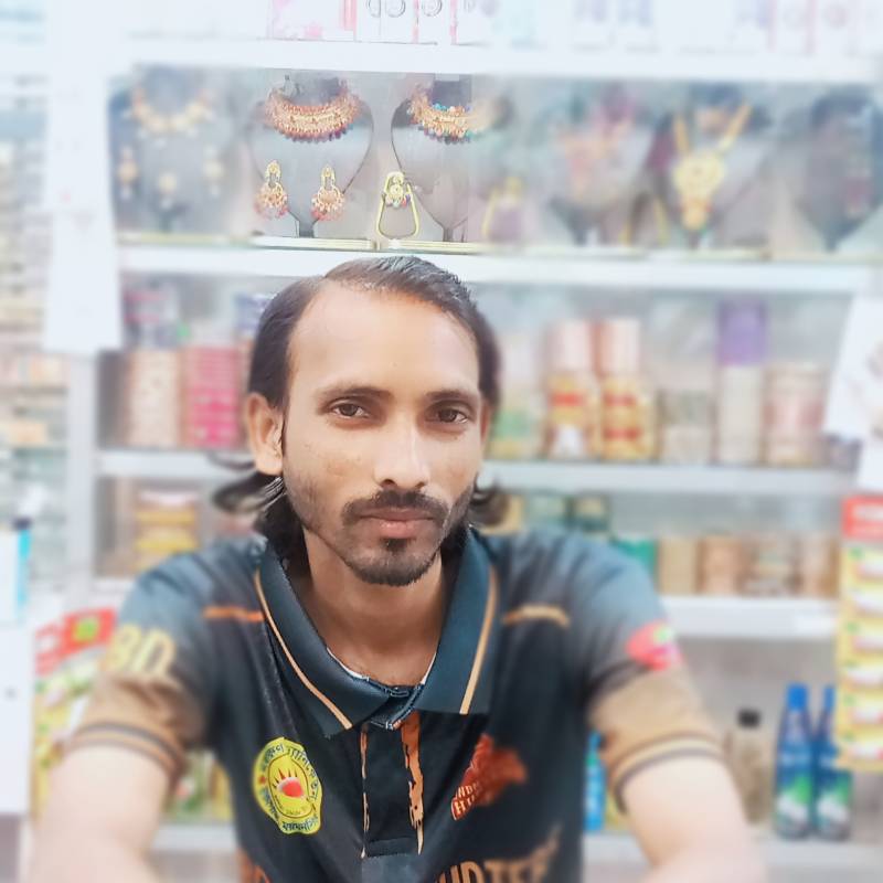 Dabo, 28, Sreepur
