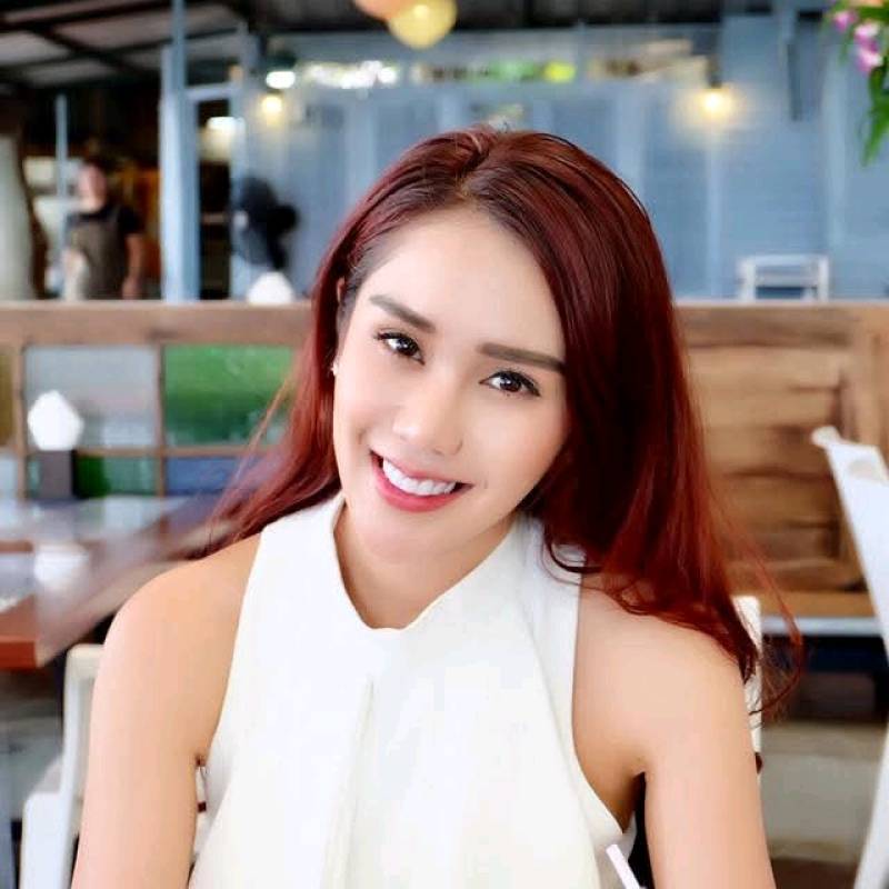 https://es.fivedate.com dating Larissa35 in Estados Unidos