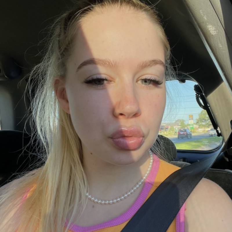 https://es.fivedate.com dating Becky in Estados Unidos