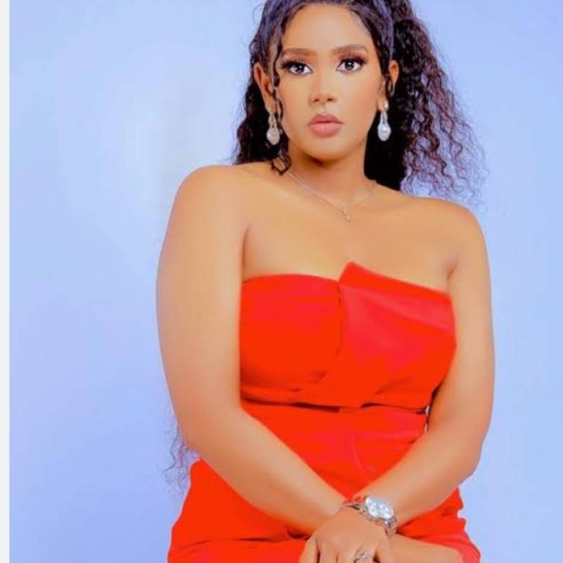 https://es.fivedate.com dating diamond91 in Benin