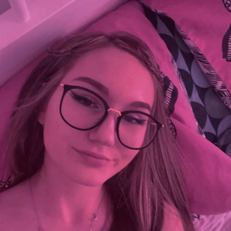 https://es.fivedate.com dating SharonTpearl in Estados Unidos