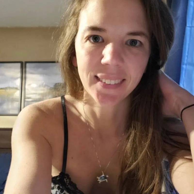 https://es.fivedate.com dating Josephine12 in Estados Unidos