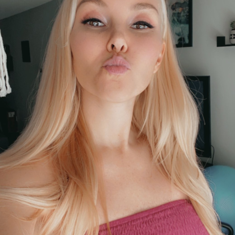 https://es.fivedate.com dating Wandy in Estados Unidos