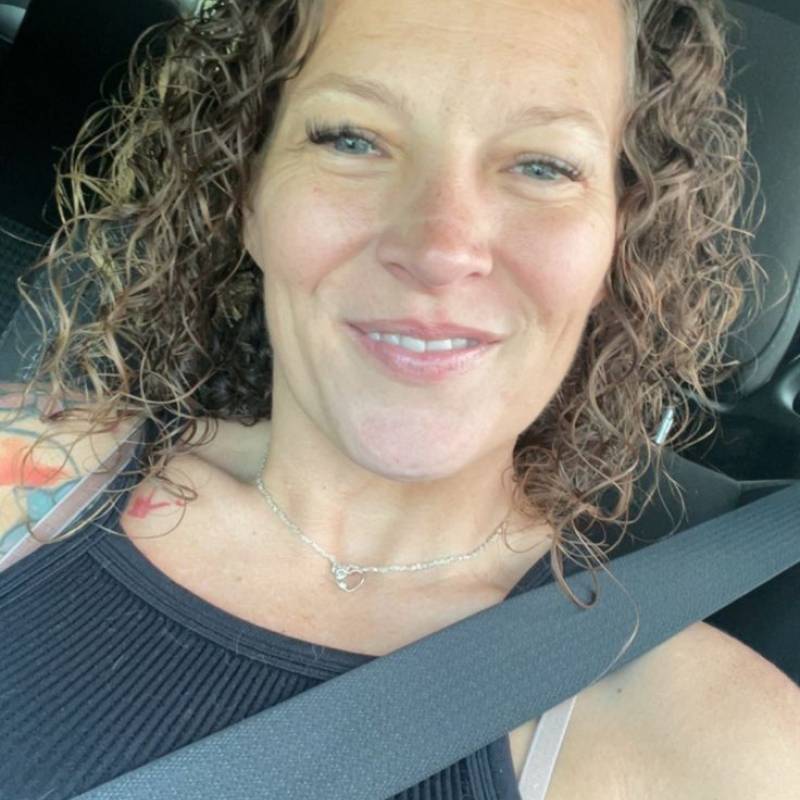 https://es.fivedate.com dating Beatricia in Estados Unidos