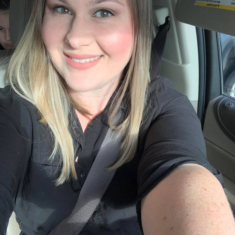 Elizabeth12160 dating