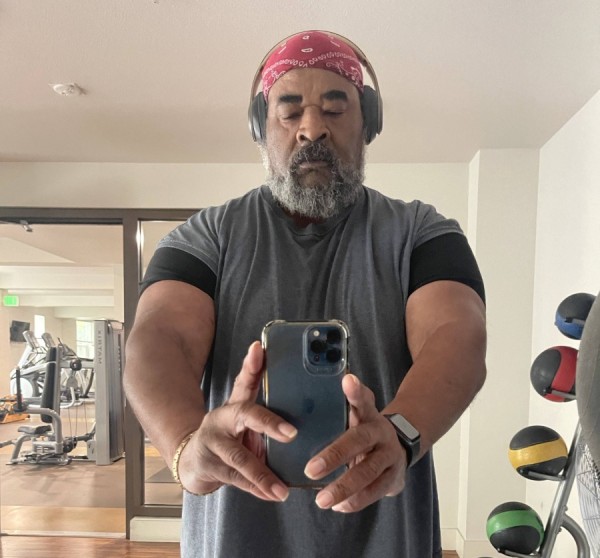 Albert45377 dating