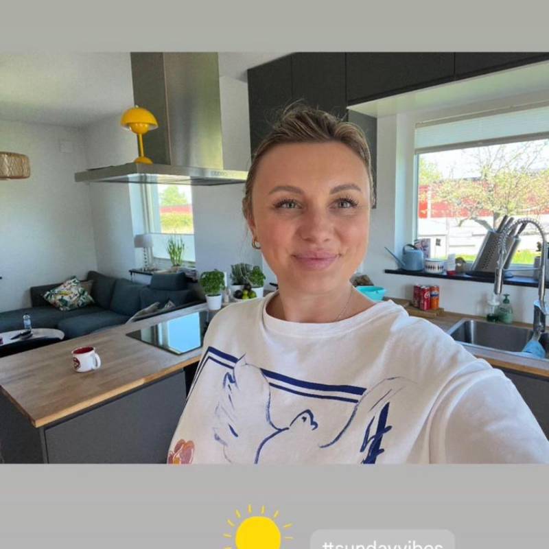 Elizabeth6743132 dating