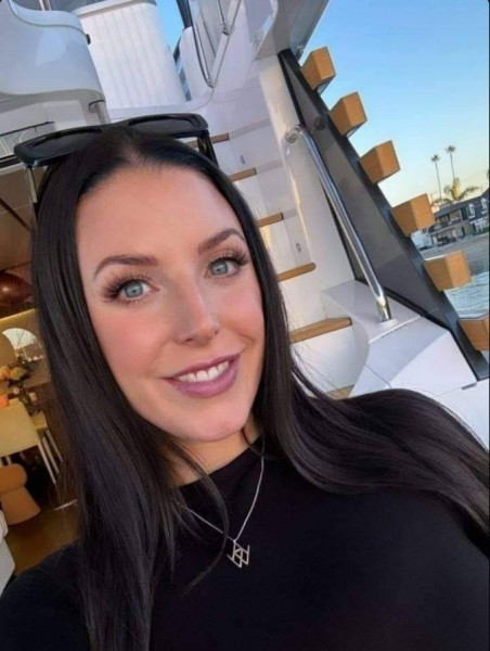 Elsbeth63640 dating