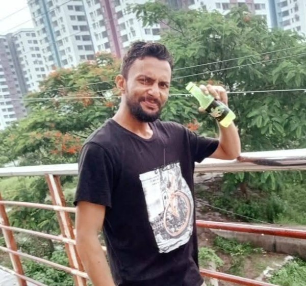 Emdadul52874 dating