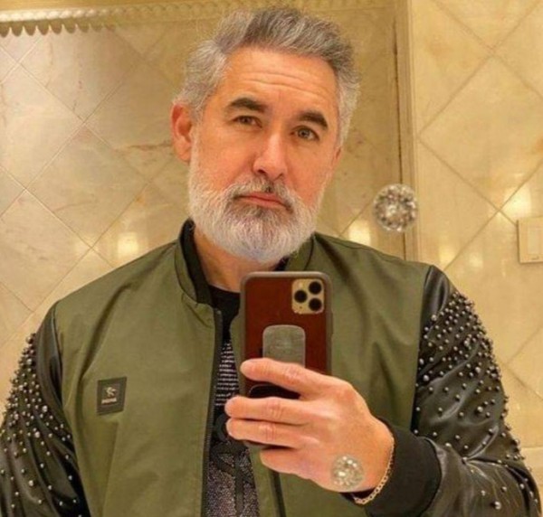 Robert89484 dating
