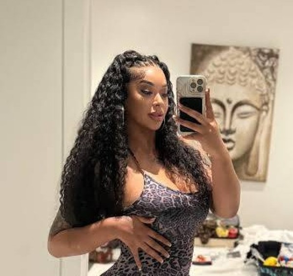 Kelly87956 dating